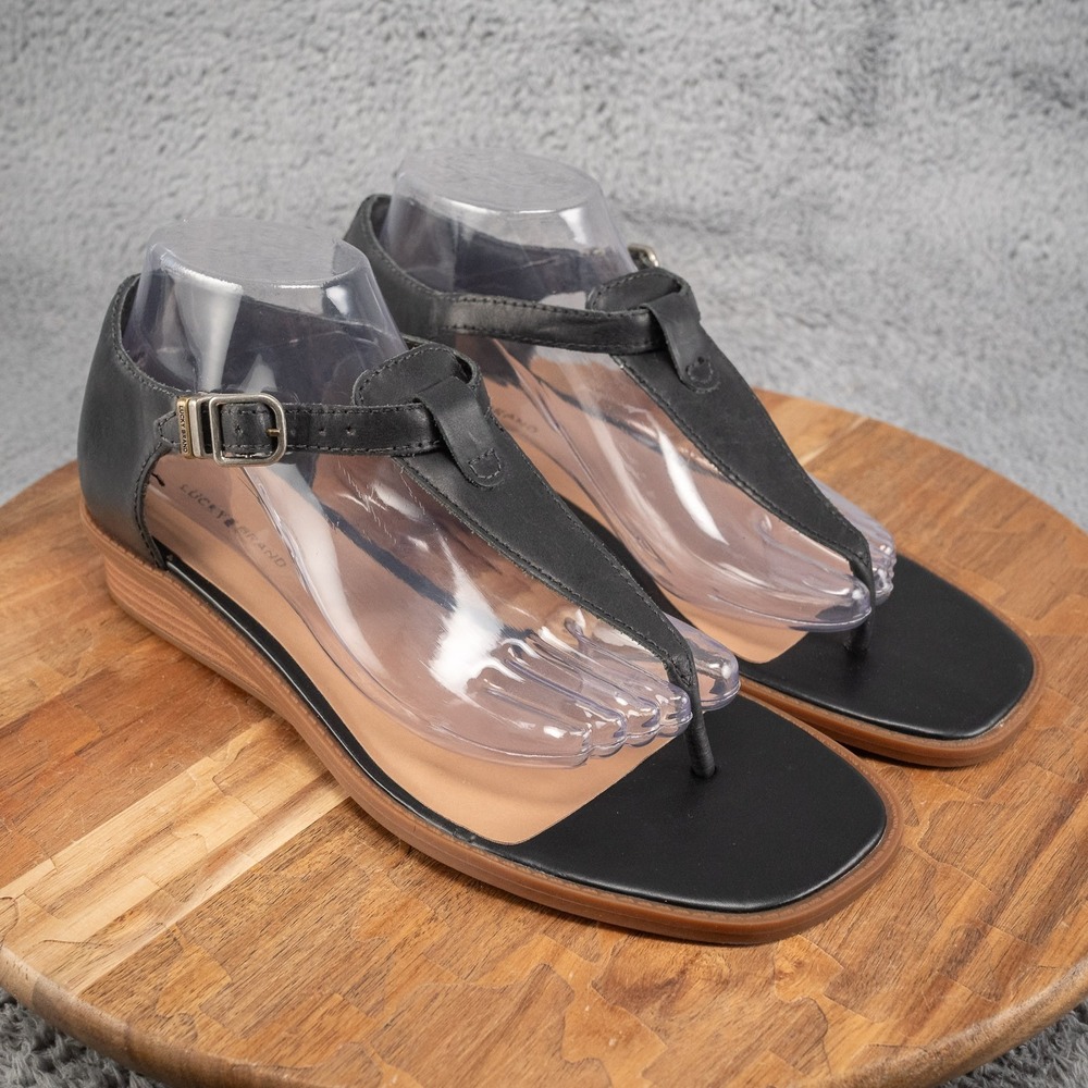 LUCKY BRAND | Women's Black Annamae T strap‎ Leather Flat Sandal | 9.5 M